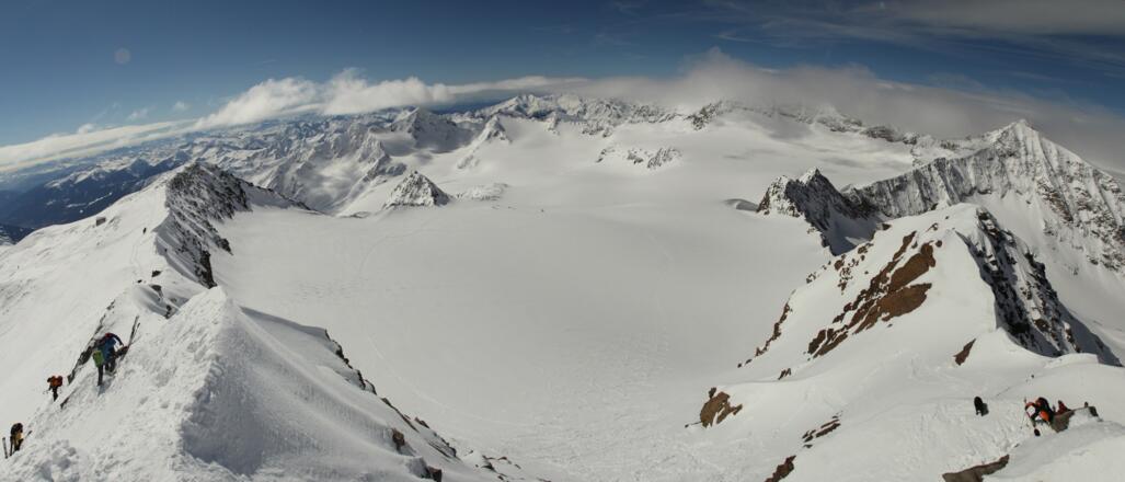 Tolle Ausblicke am Gipfel