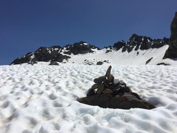 Steinmandl auf dem Weg zur Scharte
