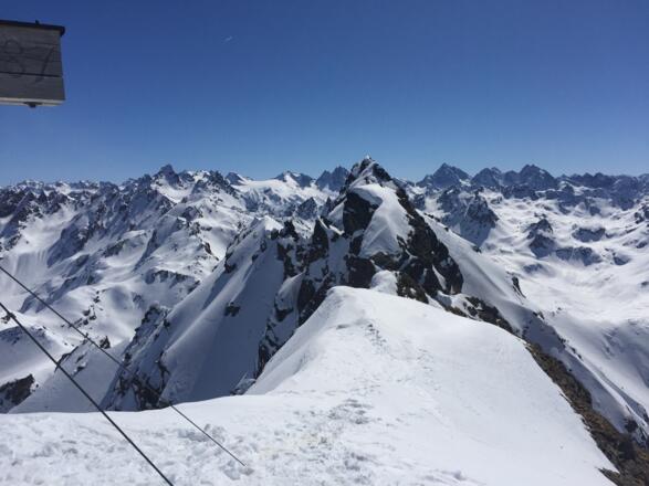 Gipfel mit Blick auf Silvretta