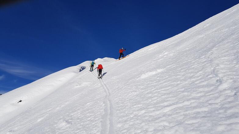 Anstieg im Großkar zur Scharte