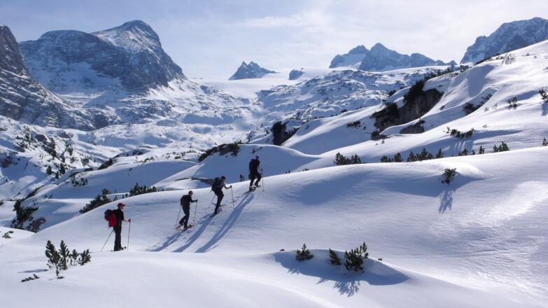 Blick auf den Hohen Dachstein beim Anstieg zum Wiesberghaus