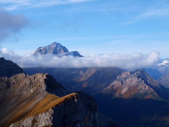 Der markante Habicht 3277 m im Blick