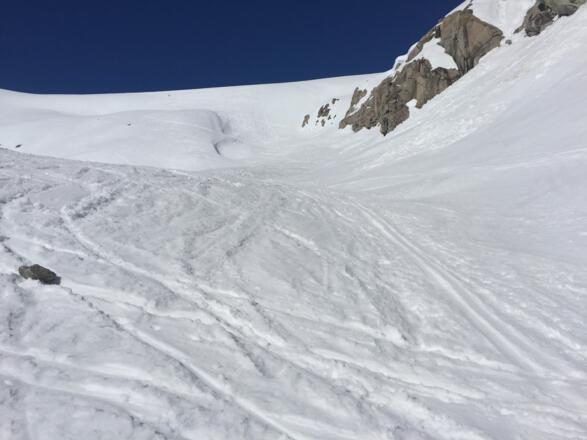 steiler Osthang bei ca. 2500m
