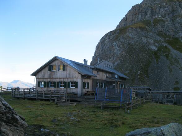 Obstanserseehütte