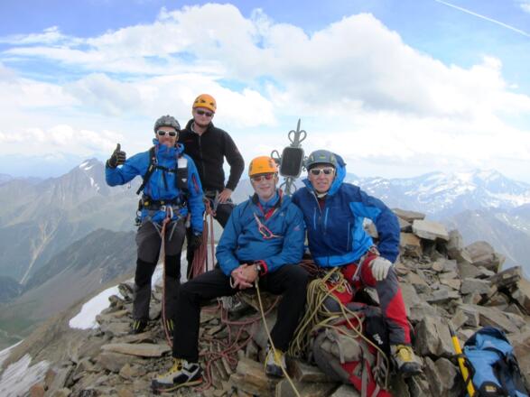 Am Gipfel der Östlichen Seespitze 3416 m.