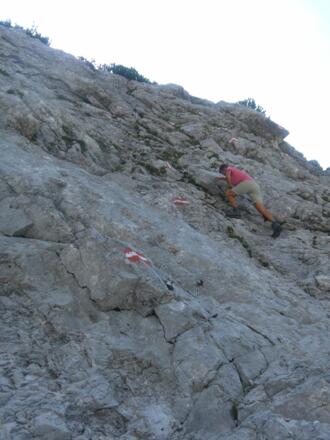 erste Kraxelei nach dem Geröllfeld