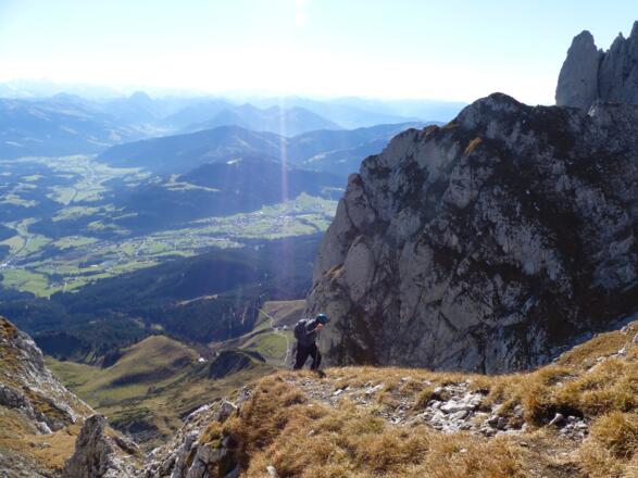 Im Auf und Ab geht es zur Maukspitze.