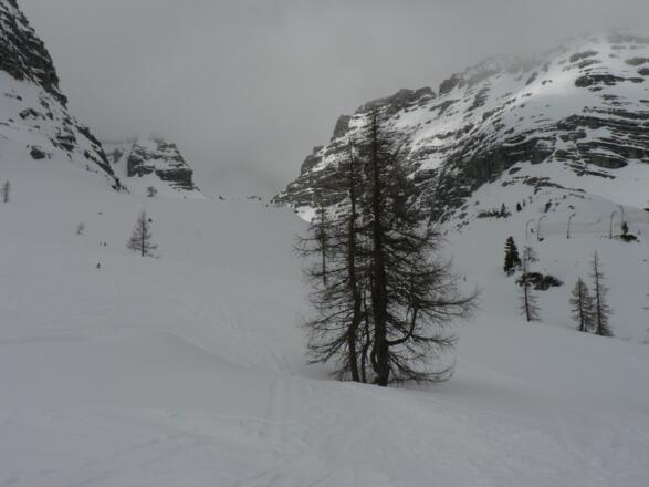Von der Bergstation des Frauenkar-Sesselliftes in südöstliche Richtung zu den Böden des Weitkars