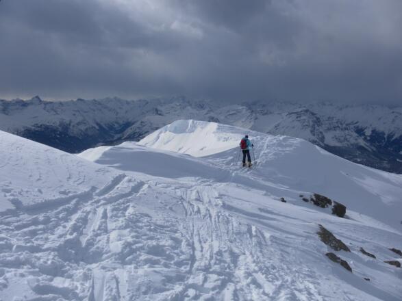 Blick vom Westgrat über das Wipptal.