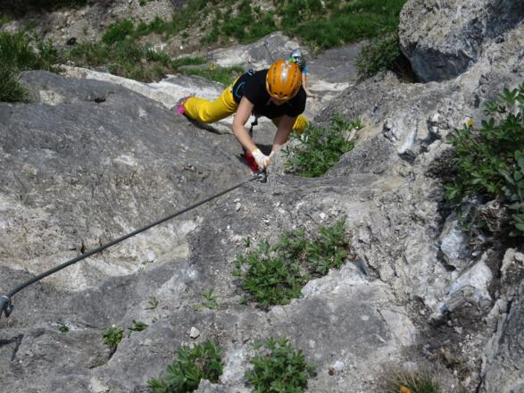 Auf der steilen Rampe (C)