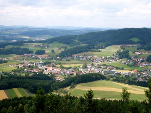 Blick vom Turm ~800m auf Lasberg