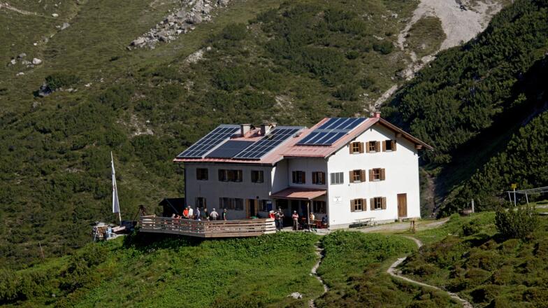 Steinseehütte 2.061m