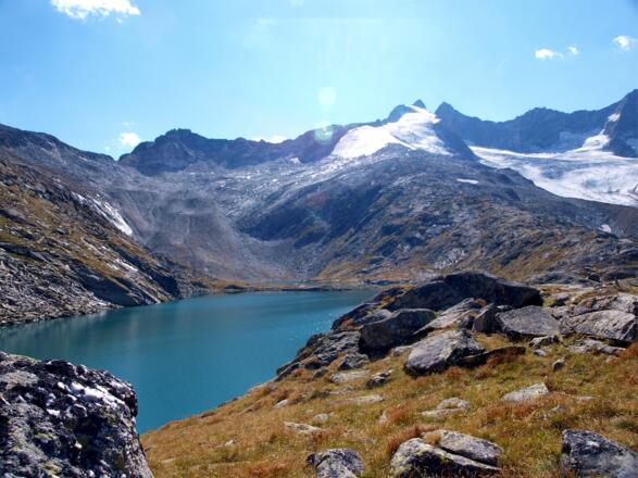 Unterer Wildgerlossee mit Reichenspitzgruppe