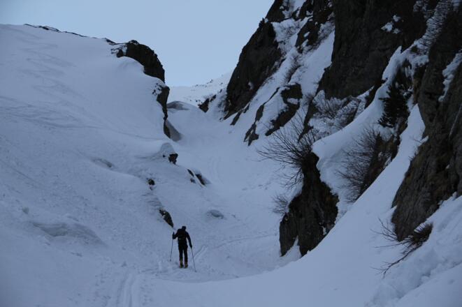 Durch die Engstelle hindurch