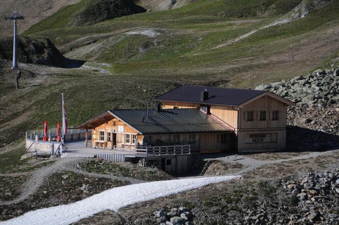 Hexenseehütte vom Aufstieg zum Masnerjoch (Tele)