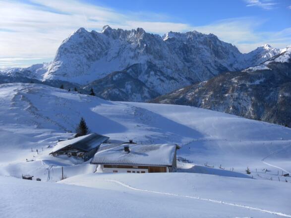 Untere Schnappenalm vor Wildem Kaiser