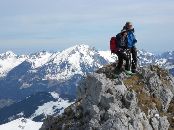 Strichkogel, hinten das Gamsfeld über Rußbach
