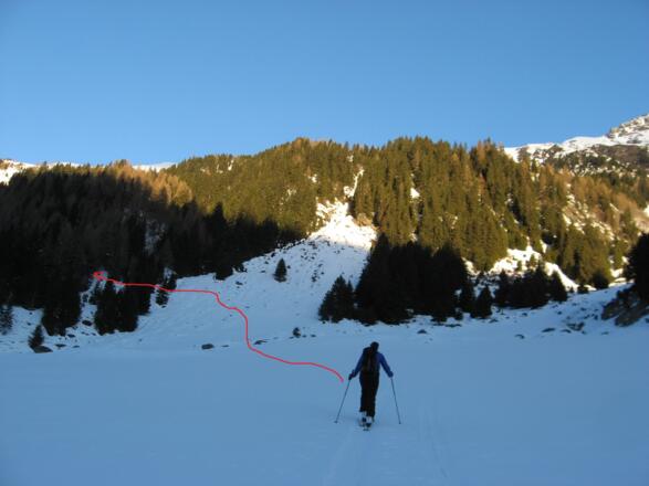 Und nochmals der Einstieg in den Wald.