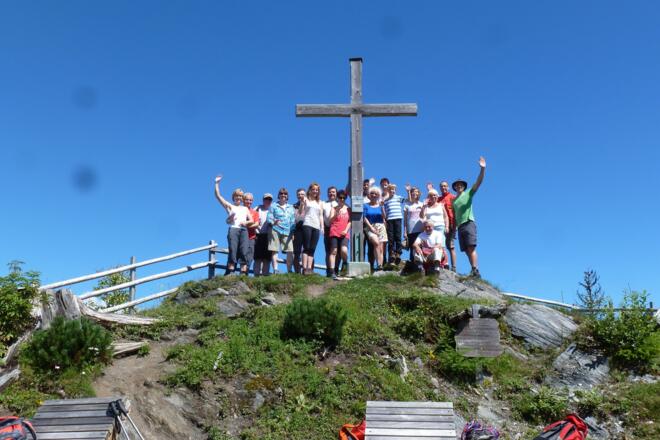 Gipfelwanderung vom Hotel Alpendorf