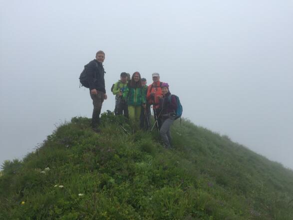 kreuzlose Gipfelkuppe der Hochpleisspitze