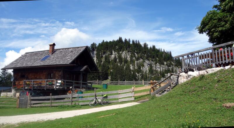 Hütteneckalmgebiet (1040 m), re GH