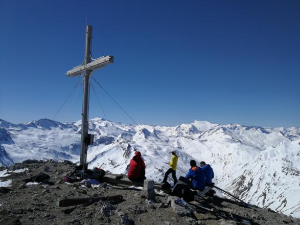 Weißeck 2.711 m / Blick nach Süden zu Hochalmspitze und Ankogel