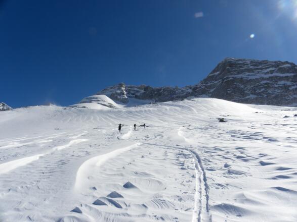 Unterhalb der Fussstein Nordkante.