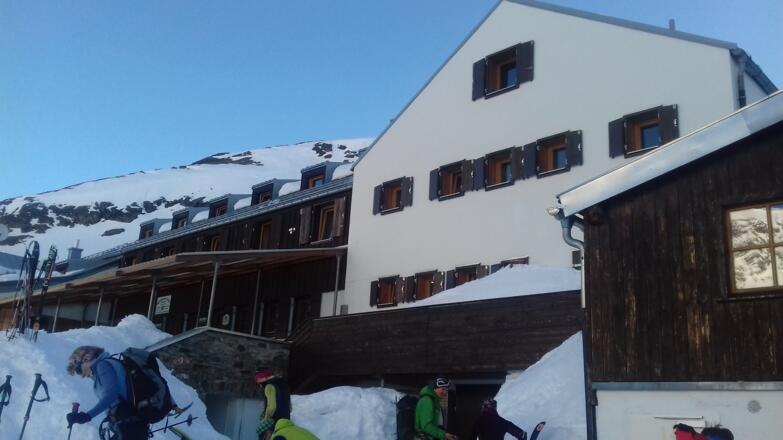Tag2, Wiesbadener Hütte
