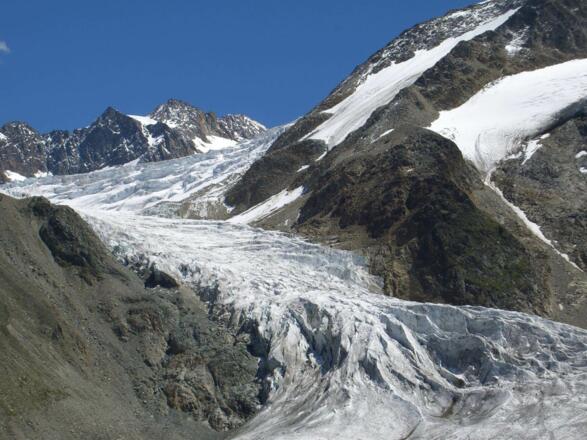 Pitztaltour: Imposante Gletscher am Fuße der Wildspitze hautnah erleben