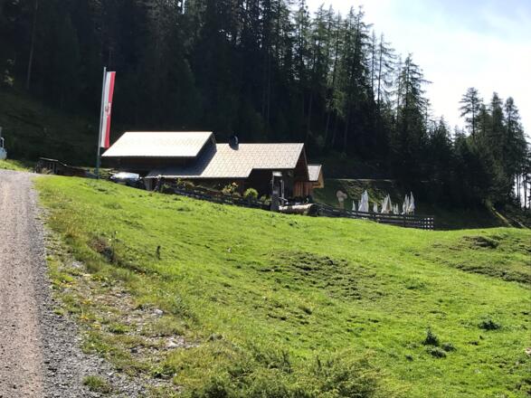 Karrösteralm