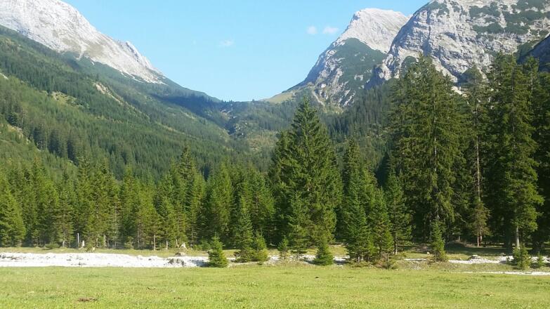 Blick Richtung Karwendelhaus