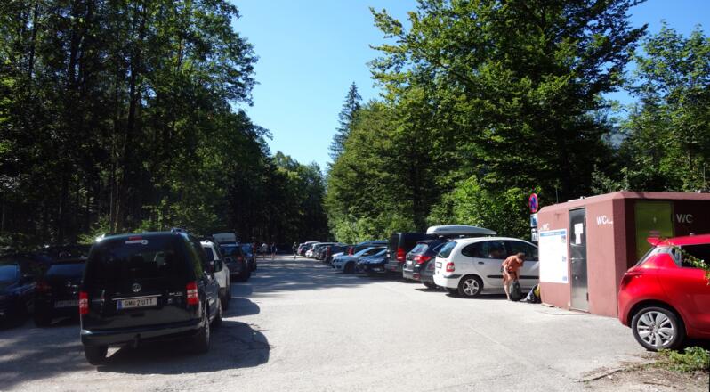 Parkplatz 660m Ostufer Offensee