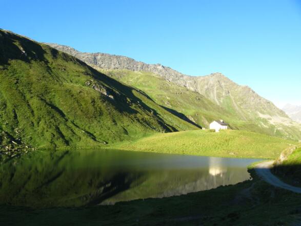 Klammlsee mit der alten Finanzer-Hütte