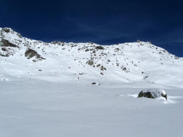 Und da liegt sie, die Grafmartalm, ganz unscheinbar.