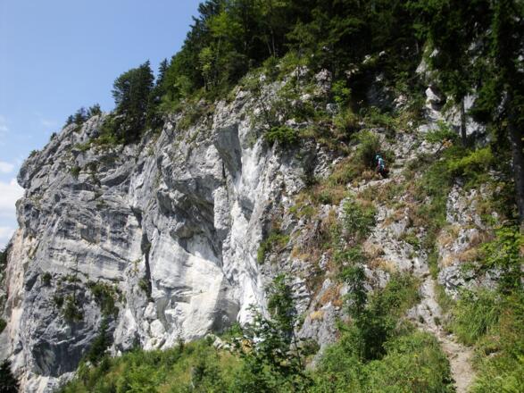 Die seilgesicherte Stelle beim Abstieg über den Radsteig