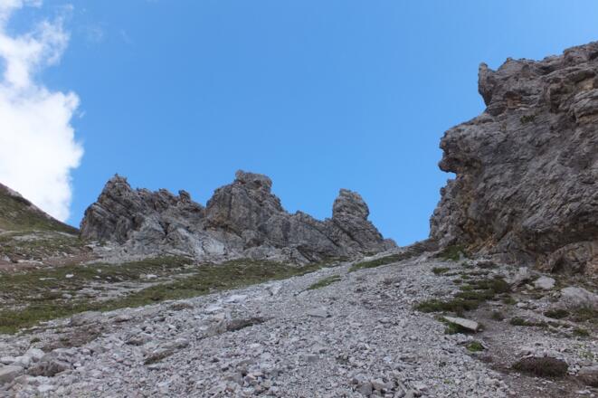 Blick in die Scharte rechts vom Fuchsensattel