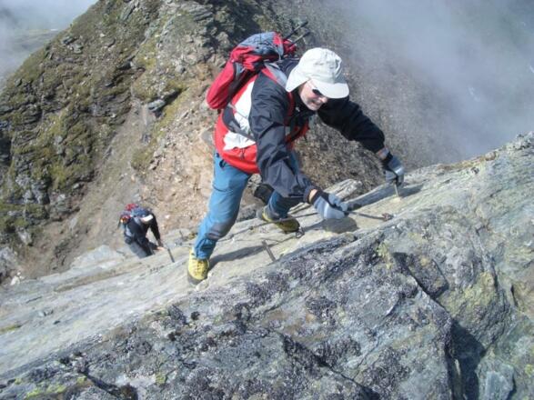 Kletterei an plattigem Aufschwung