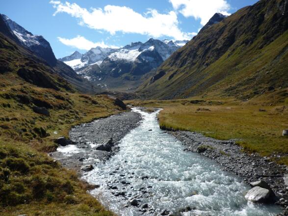 Hochtal neben der Hütte