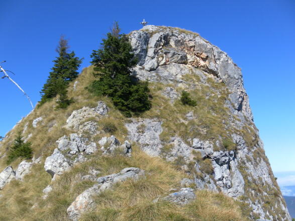 steiler Gipfelfels