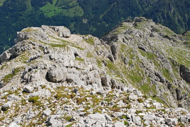Blick vom Gipfel des Hebenkas auf den Ostgrat