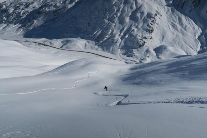 Die letzten Schwünge bis zur Hauptstrasse