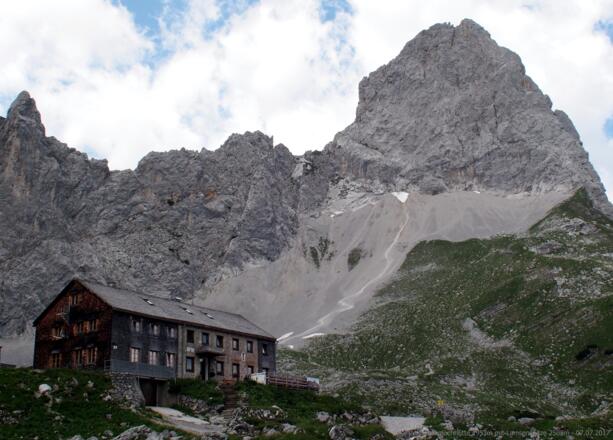 Lamsenjochhütte 1953m und Lamsenspitze