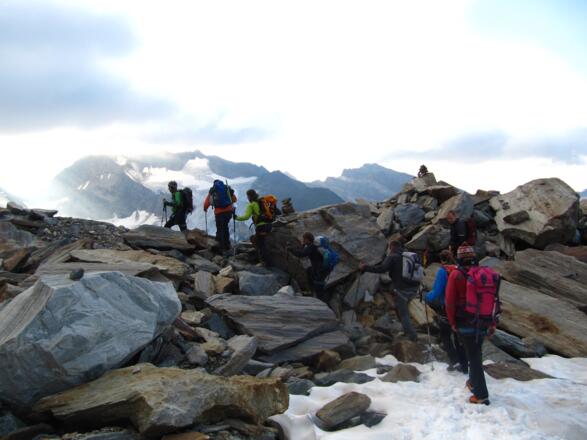 Nach dem Umbaltörl den Steinmandeln nach
