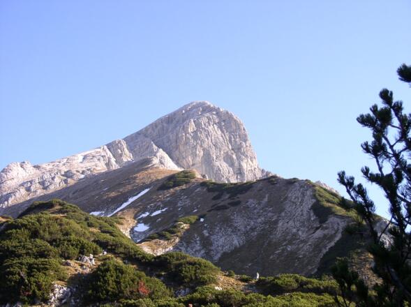 Das Ziel im Blick, von der langen Gasse.