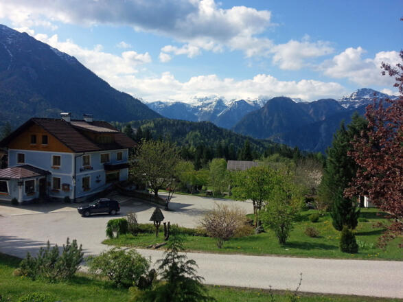 Gasthaus Haller Alm
