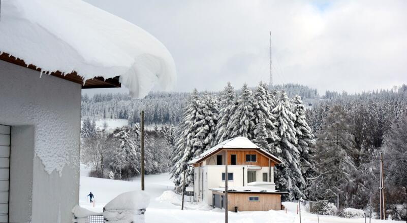 Wipfelbergstraße 33, Sender in Sicht