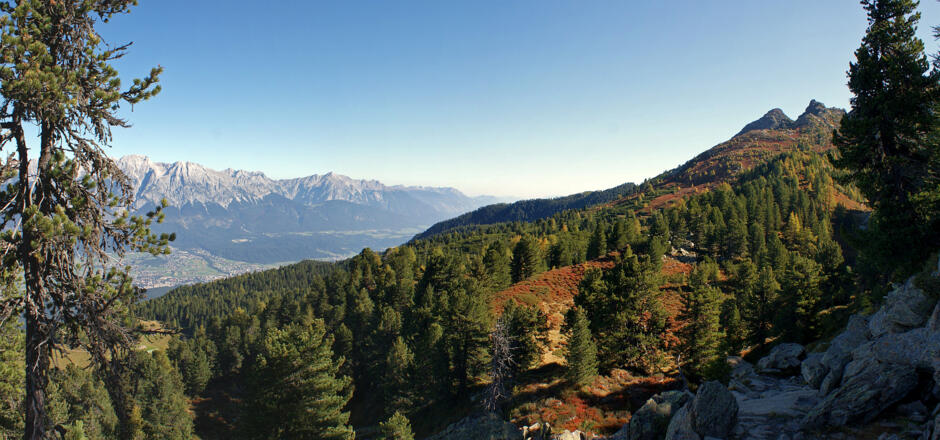 Blick vom Zirbenweg in das Inntal