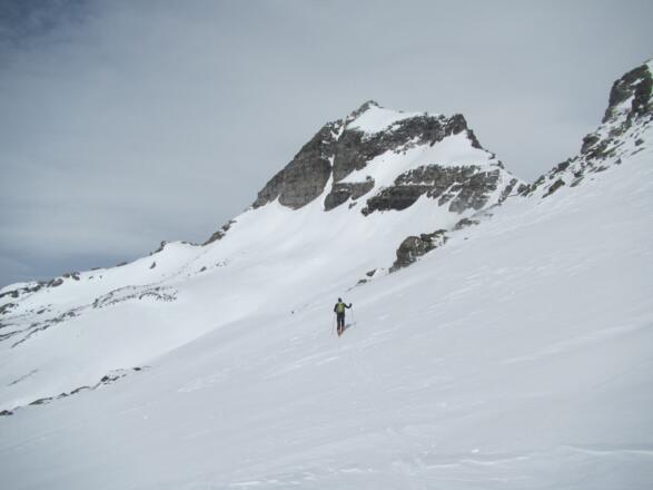 Querung unter den Wilden Manndern, vor uns der Glockenkogl