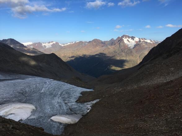 Blick vom Ramoljoch auf die Wildspitze