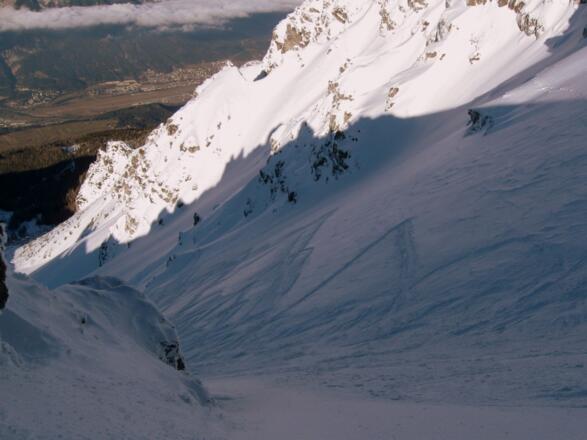 Im Ausstieg mit Rückblick in die Rinne.